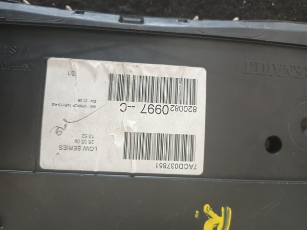 Quadrante RENAULT CLIO III 8200820997C