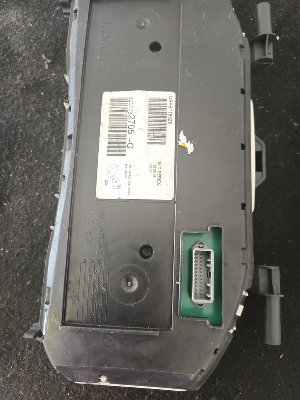 Quadrante RENAULT CLIO III 8200582705G