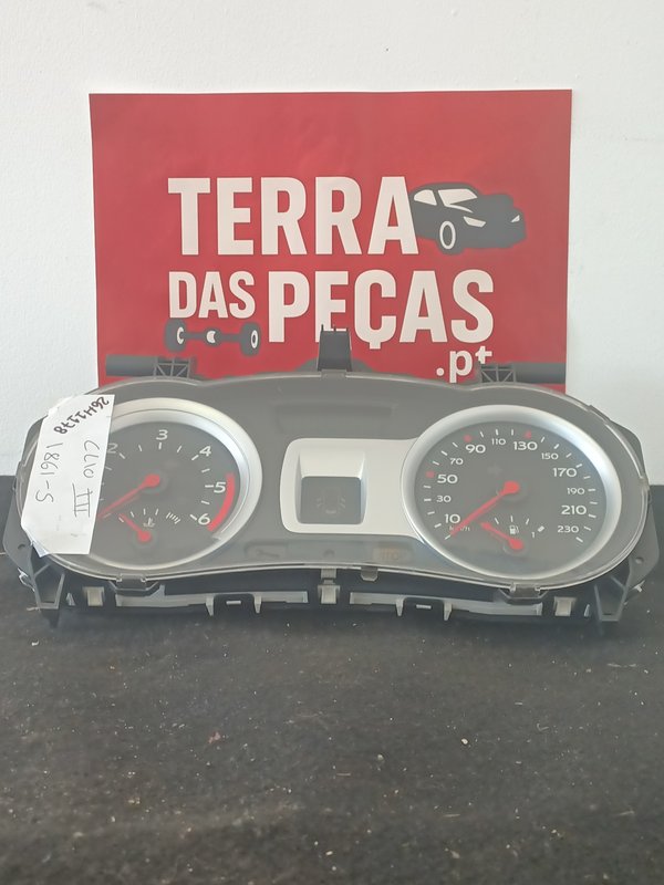 Quadrante RENAULT CLIO III 8200761861S