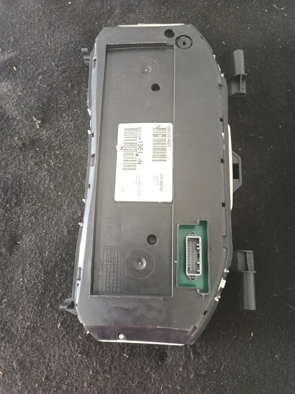 Quadrante RENAULT CLIO III 8200761861N