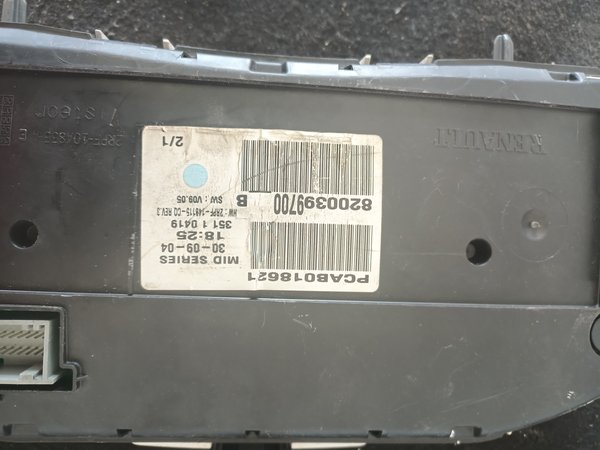 Quadrante RENAULT MEGANE II 8200399700B