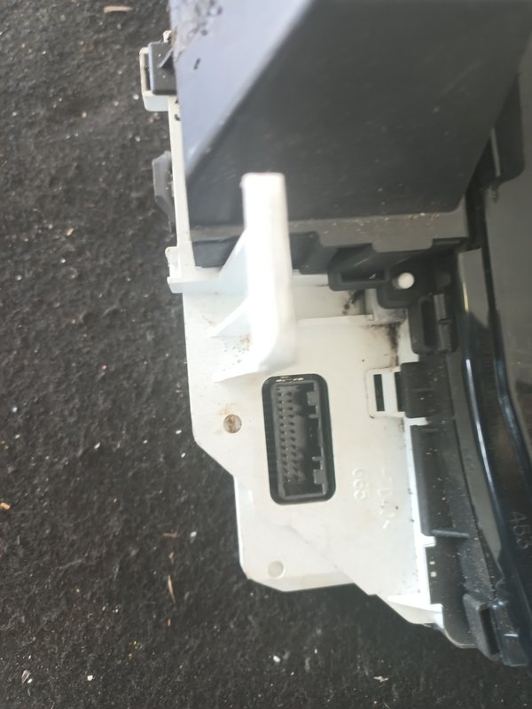 Quadrante TOYOTA YARIS II 838000D690D