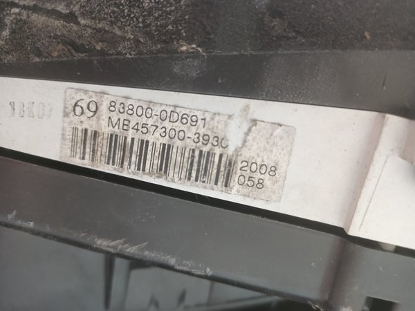Quadrante TOYOTA YARIS 838000D691