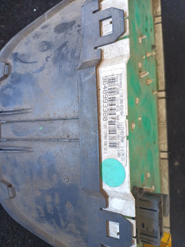 Quadrante CITROEN SAXO 9640993380