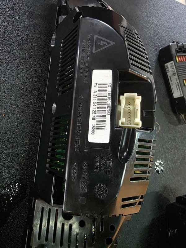 Quadrante Mercedes w211 A2115402548