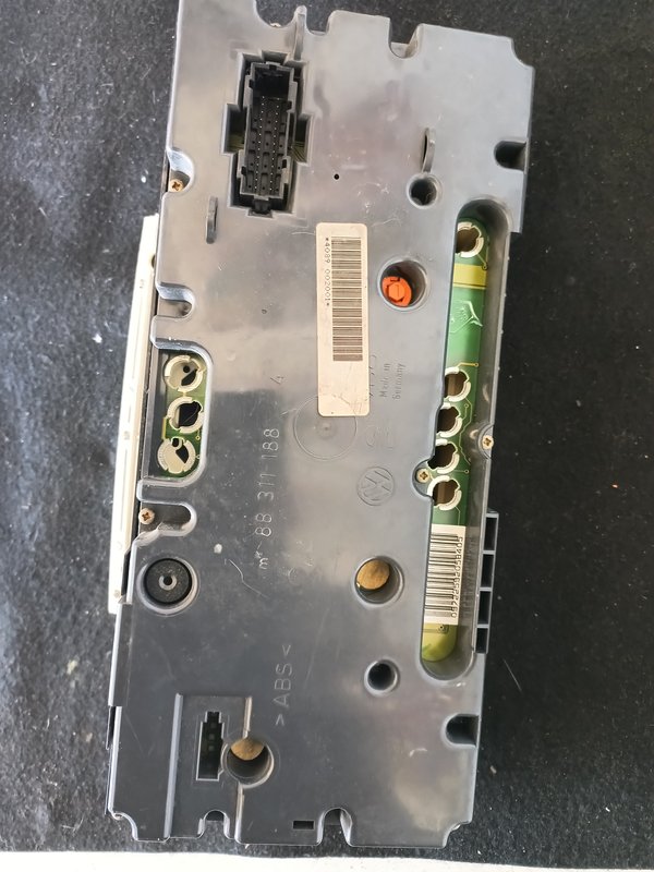 Quadrante VW GOLF III 1H6919033