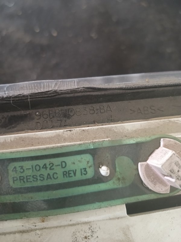 Quadrante FORD FIESTA IV 96FB10848BA