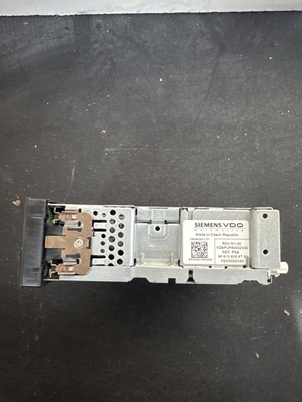 Radio Peugeot Citroen 96613826XT