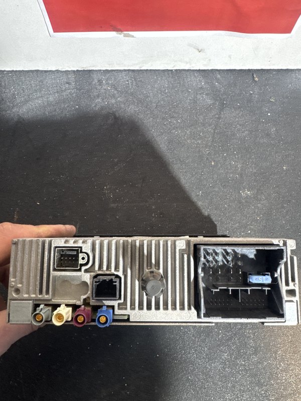 Radio Citroen C4 Picasso I 96664765XT