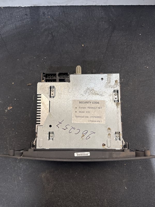 Radio Renault Laguna III 281150004R