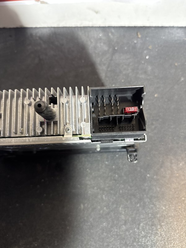 Radio BMW E87 Serie 1 6959145