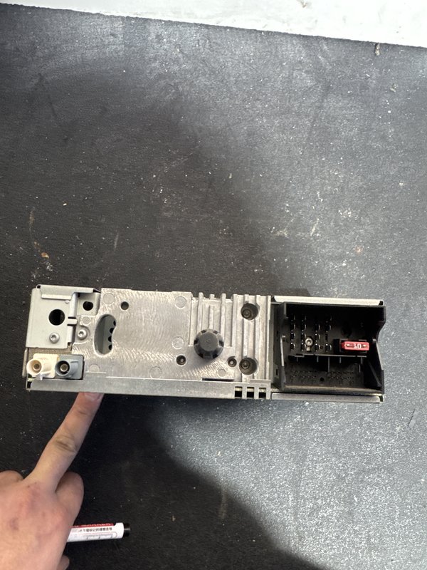 Radio Peugeot 407 7645110393