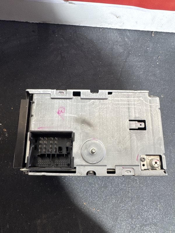 Radio Ford focus II 4M5T-18C815-AD