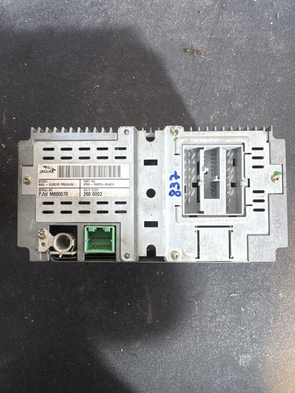 Radio Jaguar S-Type XR8F-18K876-BHAEK