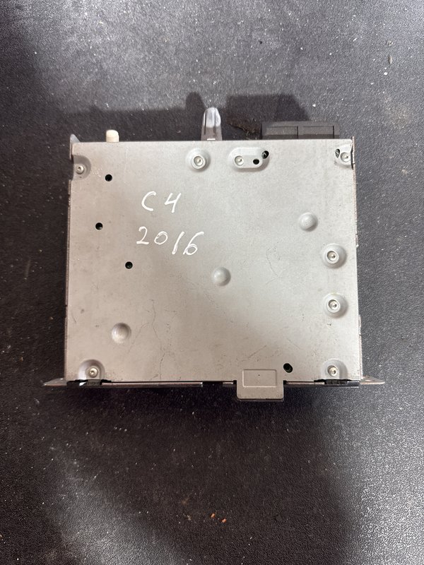 Radio Citroen C4 II 9666994580