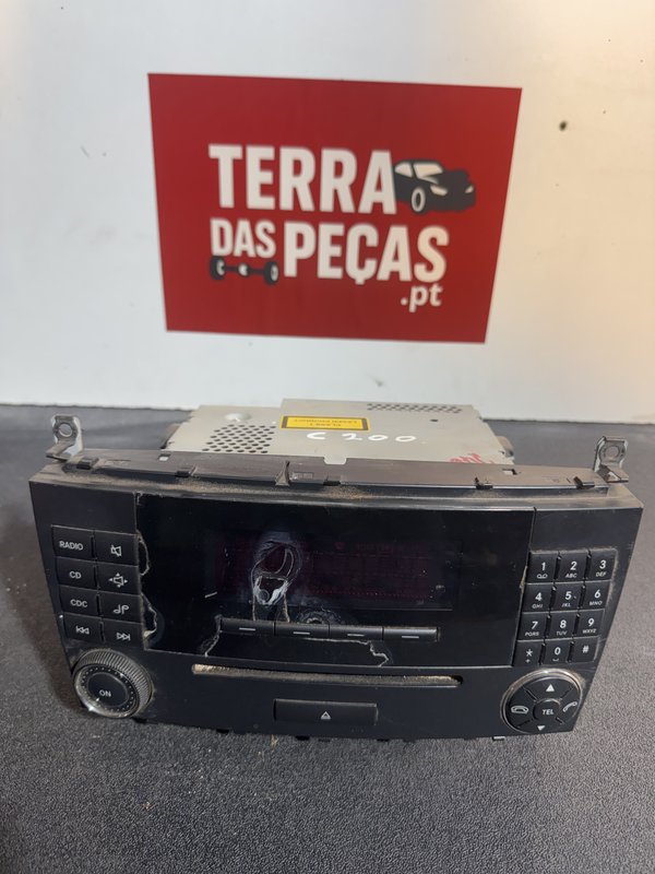 Radio Mercedes W203 A2038705089