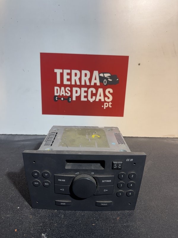 Radio opel corsa C 7643102311