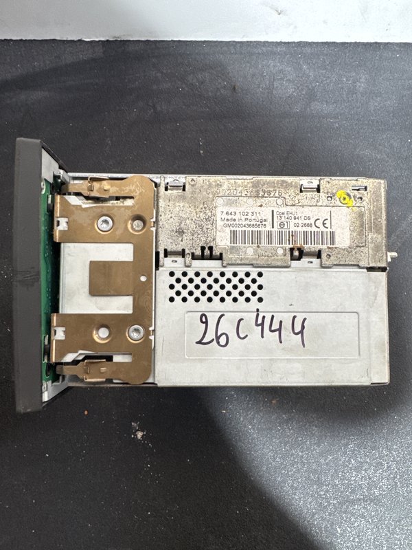 Radio opel corsa C 7643102311
