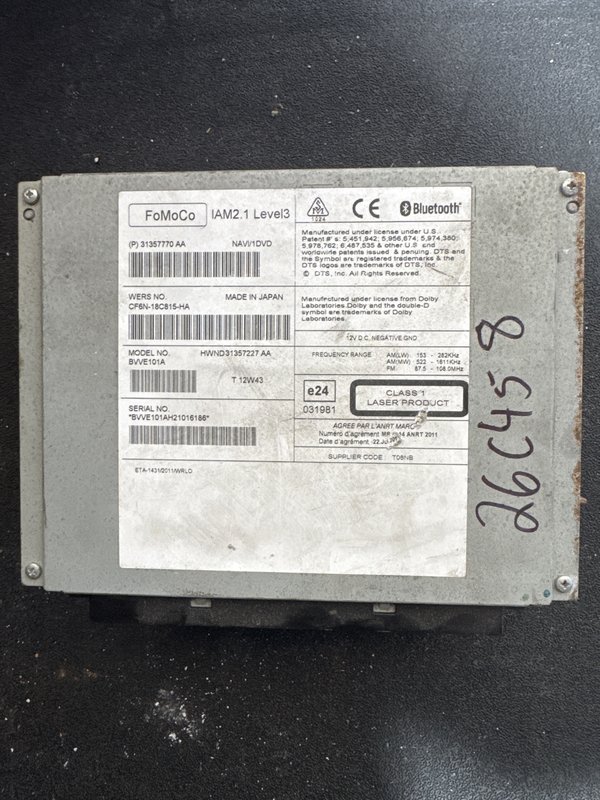 Radio Volvo V40 II CF6N-18C815-HA
