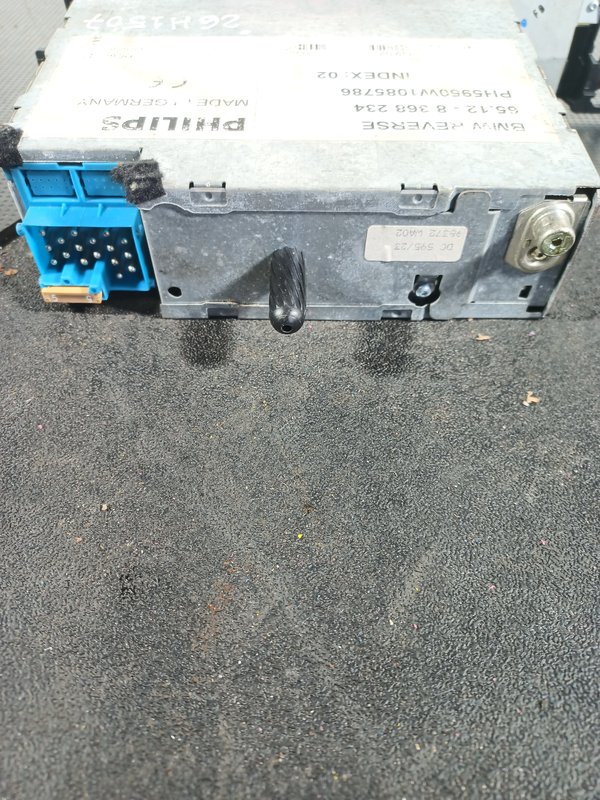 Radio BMW SERIE 3 65128368234