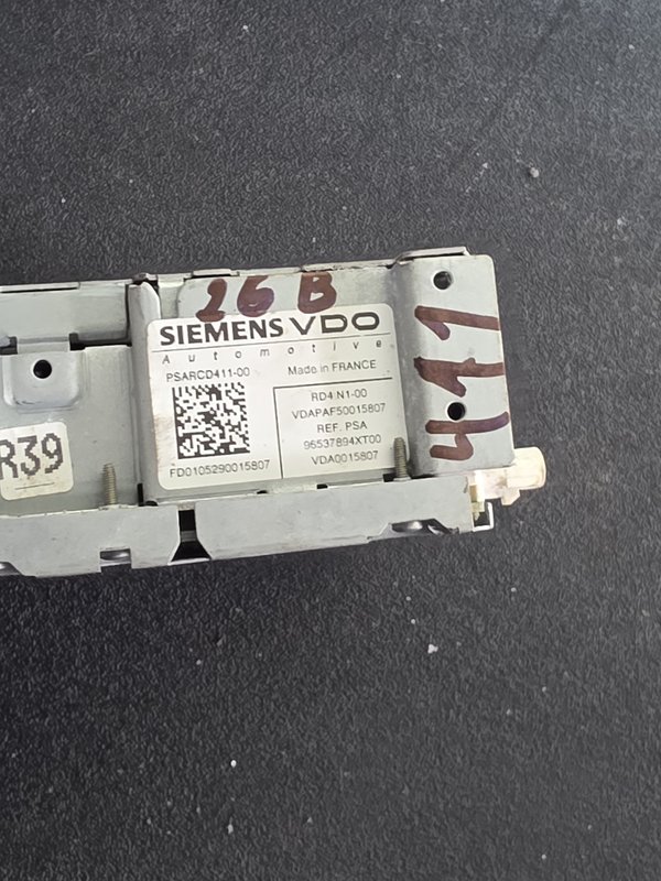 Radio Peugeot Citroen 96537894XT00