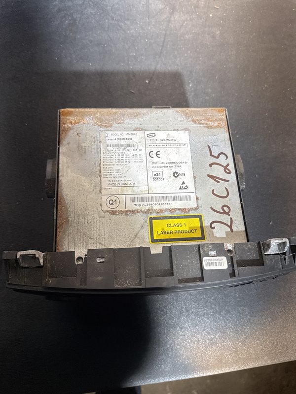 Radio Mercedes W245 A1698706994
