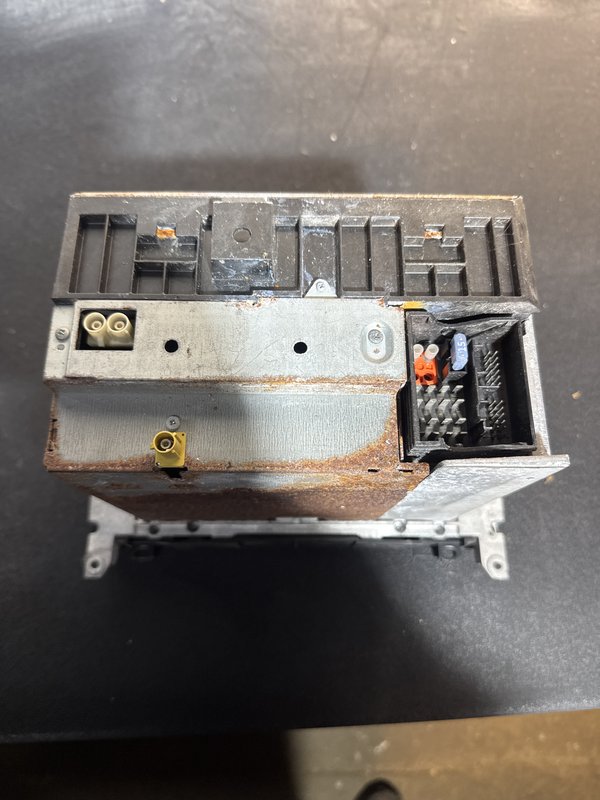 Radio Mercedes W245 A1698706994