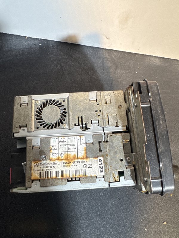 Radio Mercedes w203 A2038275242