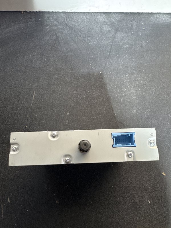 Radio Citroen Peugeot 9805593680-02