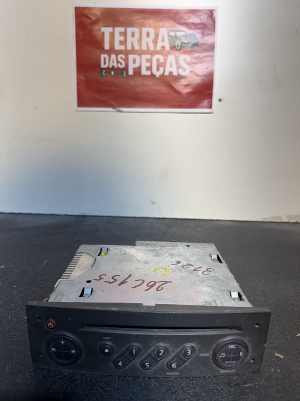 Radio Renault Clio III 8200483757