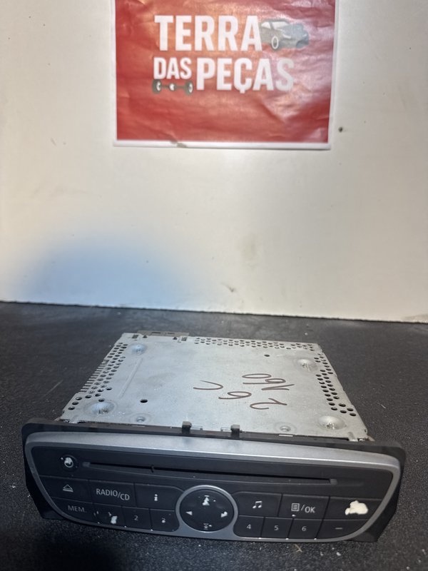 Radio Renault 821150030R