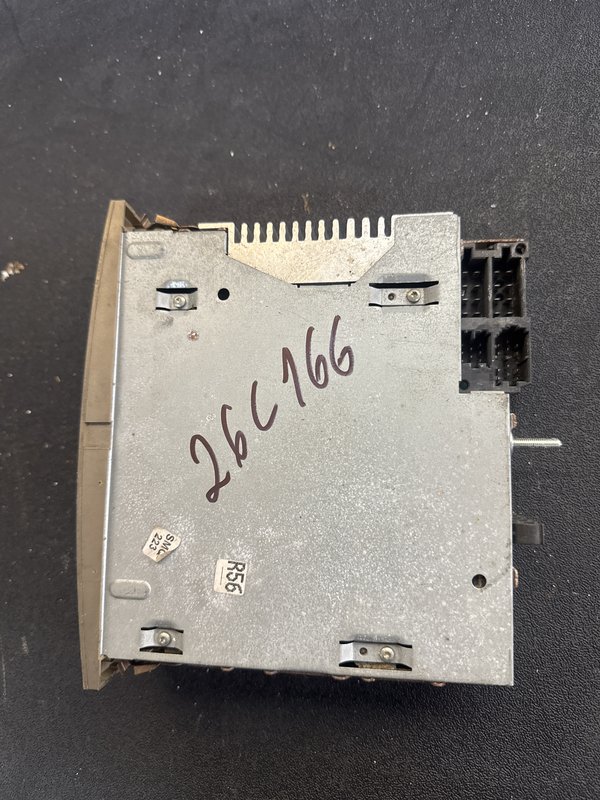 Radio Renault 8200633625B