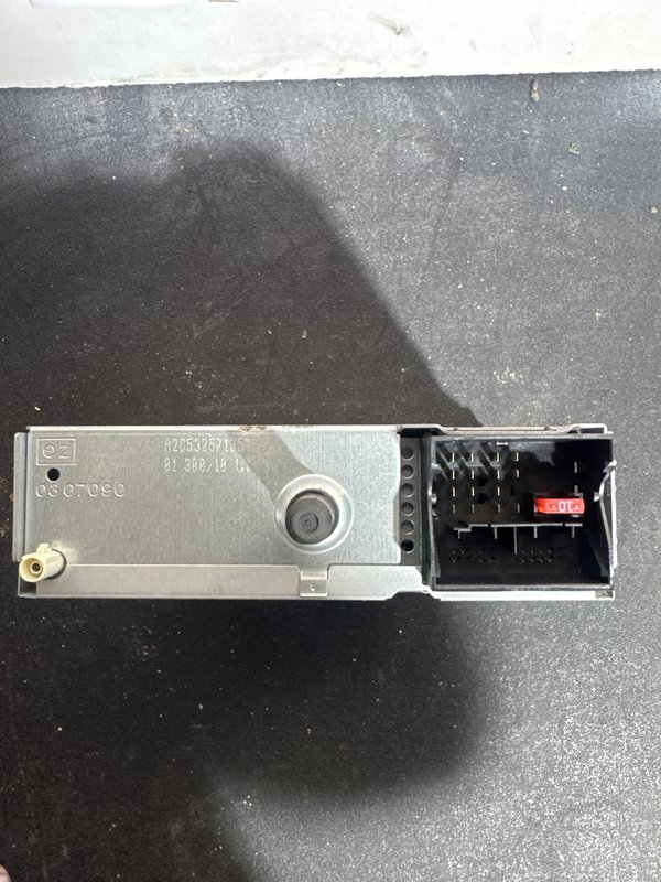Radio Peugeot Citroen 96750215XT00
