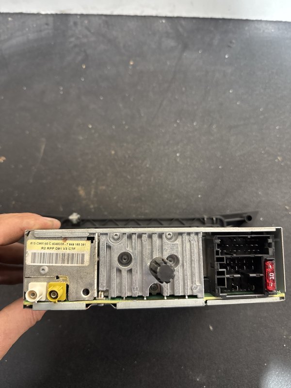 Radio Renault Laguna III 281155676R