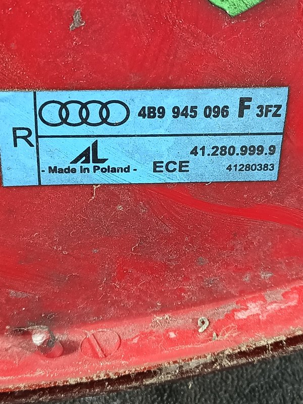 Farolim Trazeiro AUDI A6 C5 DIR 489945096