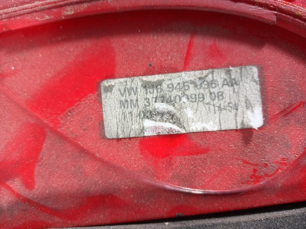 Farolim Trazeiro VW GOLF IV DIR 1J6945096AA