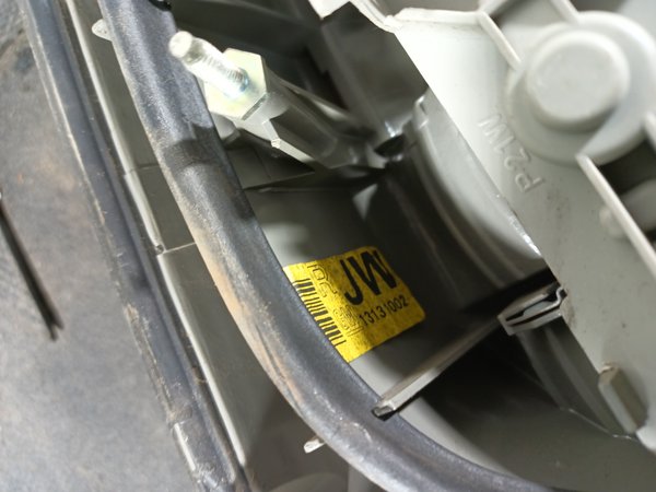 Farolim Trazeiro OPEL VECTRA C DIR 13131002