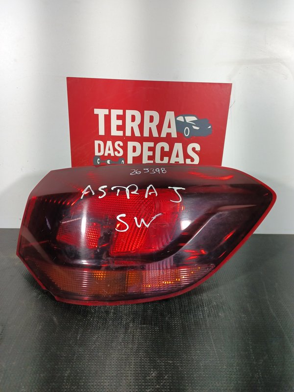 Farolim Trazeiro OPEL ASTRA J DIR 13314051