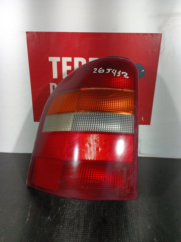 Farolim Trazeiro FORD MONDEO ESQ 93BG13N004