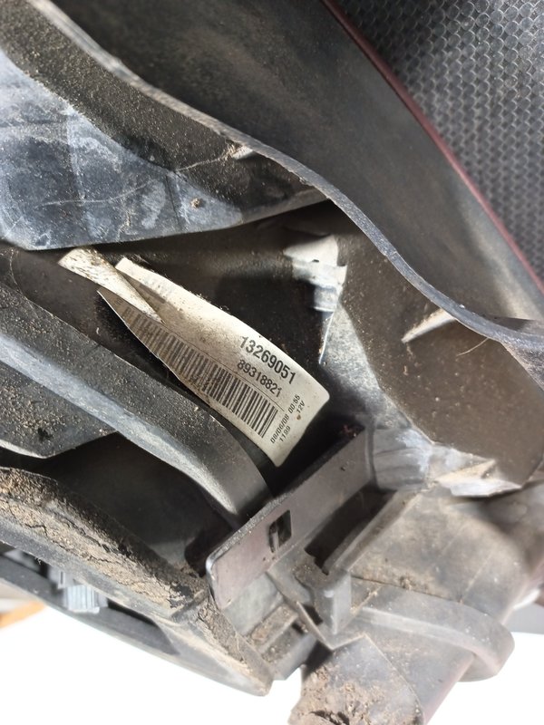 Farolim Trazeiro OPEL CORSA D DIR 13269051