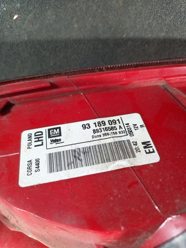Farolim Trazeiro OPEL CORSA D DIR 93189091