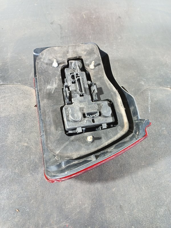 Farolim Trazeiro SEAT IBIZA II ESQ 6K6945095J