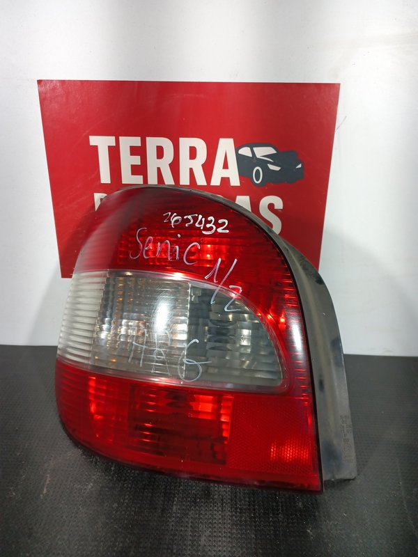 Farolim Trazeiro RENAULT SCENIC I ESQ 7700428054