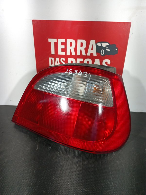 Farolim Trazeiro RENAULT MEGANE I DIR 7700428321