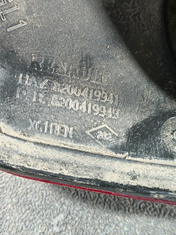 Farolim Trazeiro RENAULT KANGOO II ESQ 8200419941