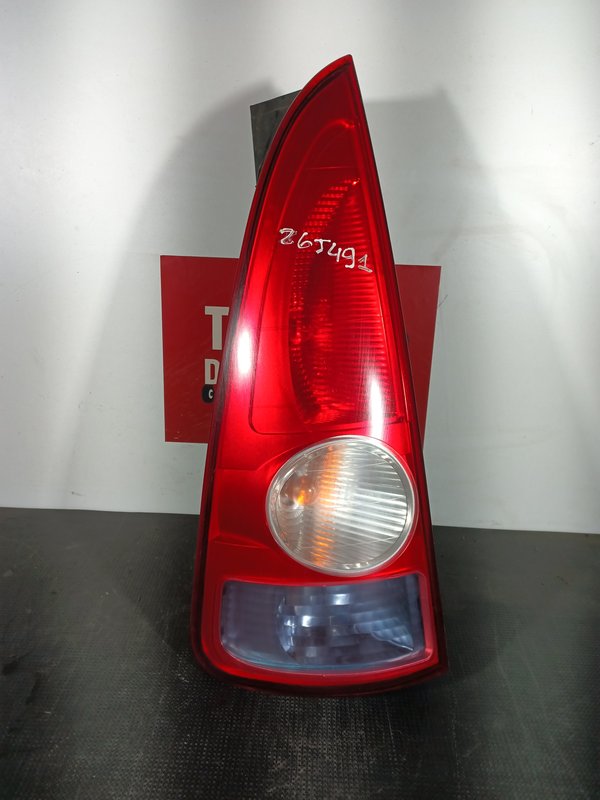 Farolim Trazeiro RENAULT ESPACE IV ESQ 8200027153