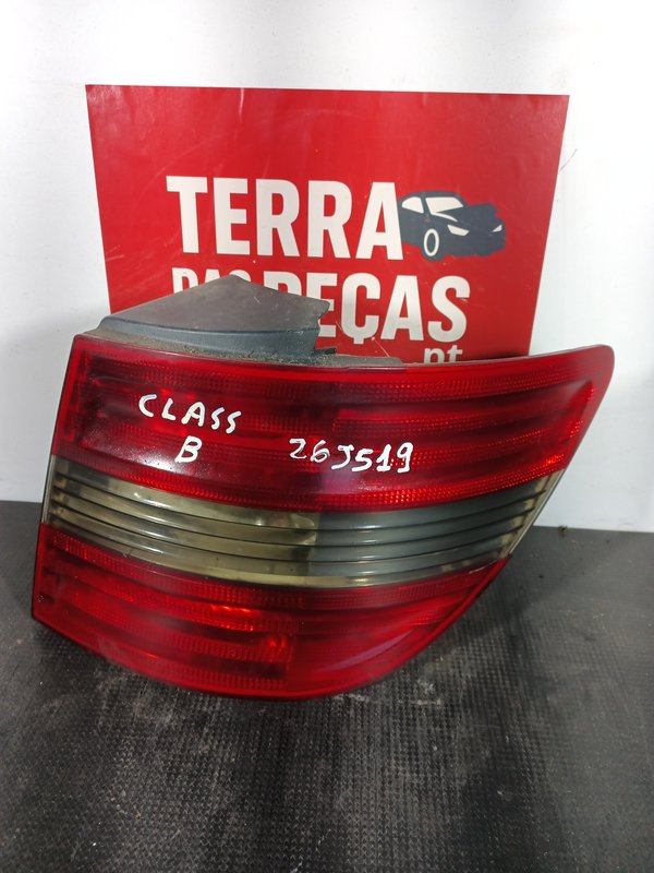 Farolim Trazeiro MERCEDES CLASSE B DIR A1698202664