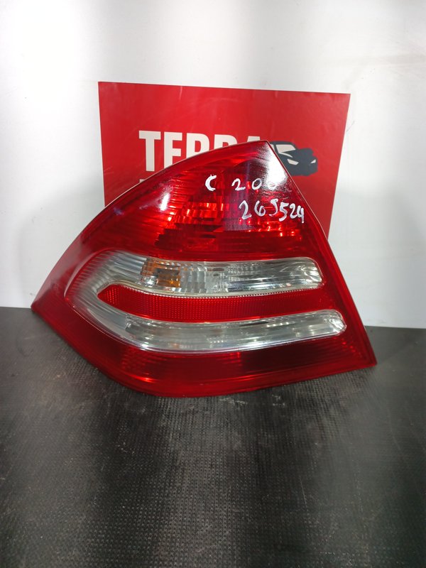 Farolim Trazeiro MERCEDES CLASSE C ESQ 203820196464