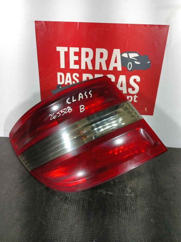 Farolim Trazeiro MERCEDES CLASSE B ESQ A1698202564