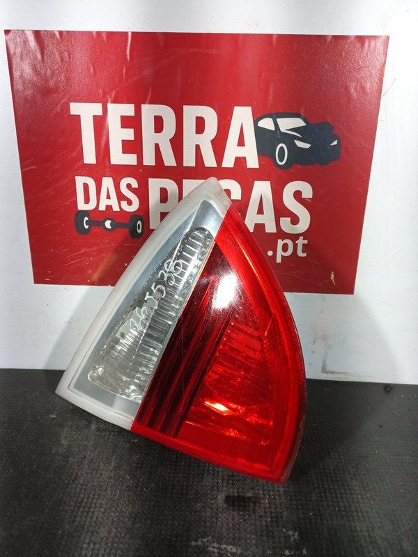Farolim Trazeiro BMW S3 E91 MALA ESQ 7160063